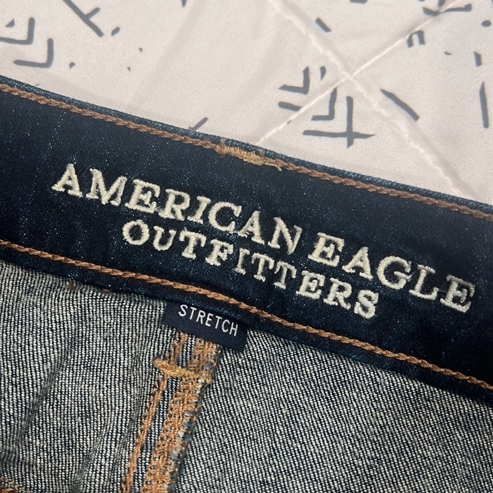 American Eagle Denim Mini Skirt Dark Blue w/ Stretch Size 10 - Picture 4 of 8